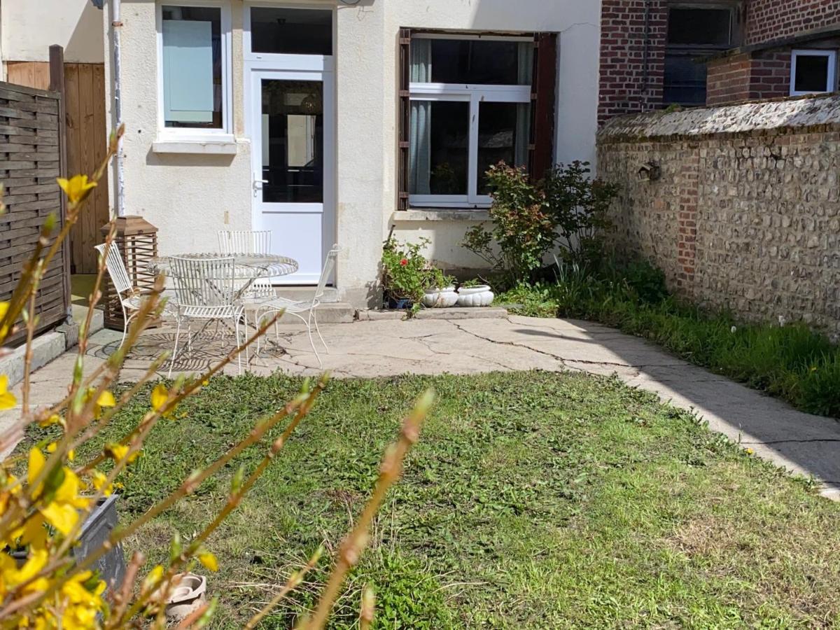 Maison Avec Jardin Et Parking, Au Centre D'Étretat Exteriör bild